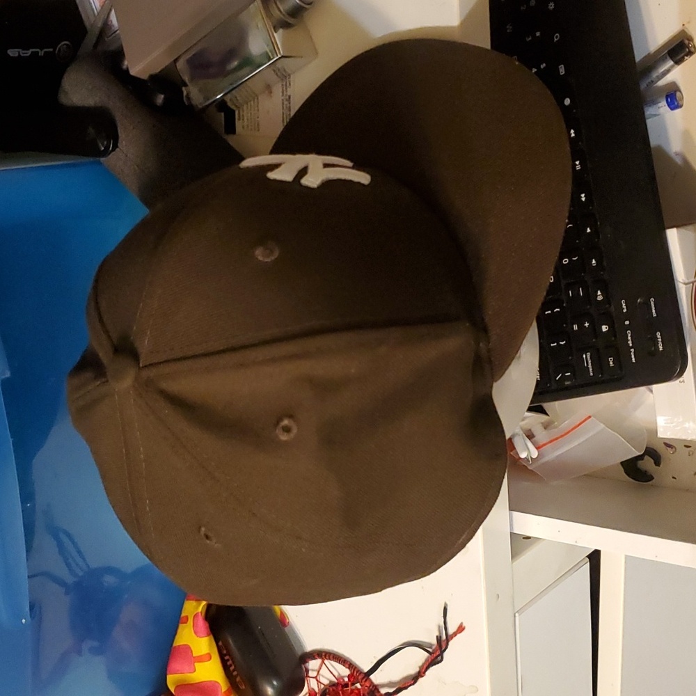 NEW ERA 51FIFTY Cap Brown White NY Baseball Hat Size 7 1/4 Genuin Merchandise - Picture 4 of 10